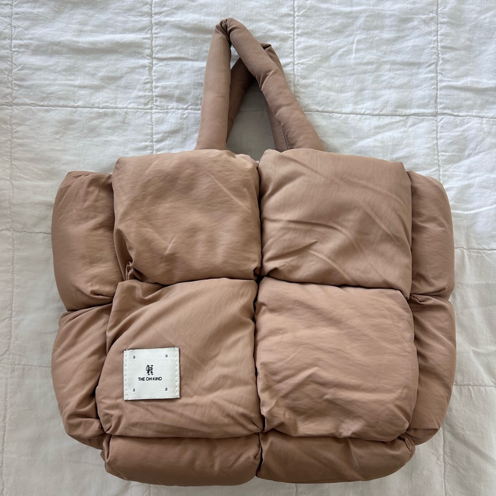 The Oh Kind Beige Puff Bag